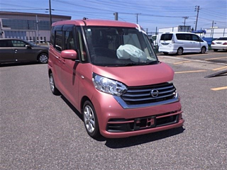 NISSAN DAYZ ROOX 2018