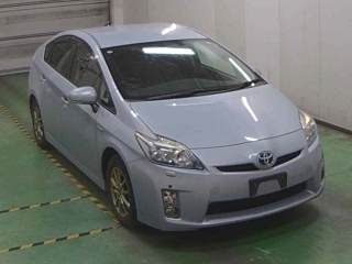 TOYOTA PRIUS 2011