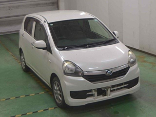DAIHATSU MIRA E S 2015