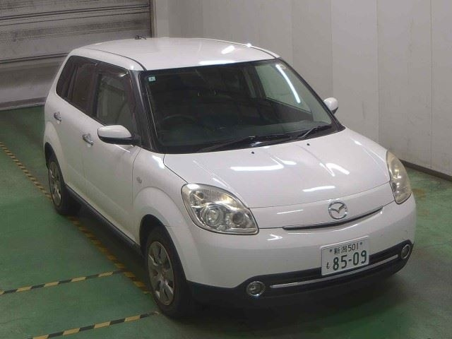 MAZDA VERISA 2012