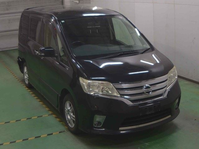 NISSAN SERENA 2012