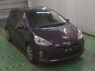 TOYOTA AQUA 2014