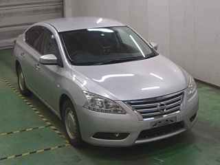 NISSAN SYLPHY 2020