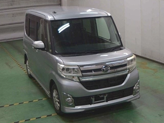 DAIHATSU TANTO 2014
