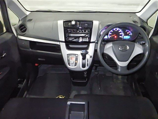 DAIHATSU MOVE 2013