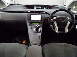 TOYOTA PRIUS 2011