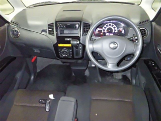 NISSAN ROOX 2012
