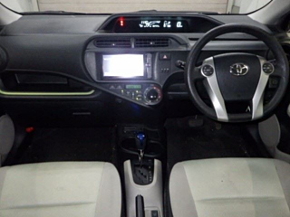 TOYOTA AQUA 2014