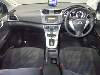 NISSAN SYLPHY 2020