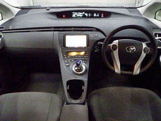 TOYOTA PRIUS 2010