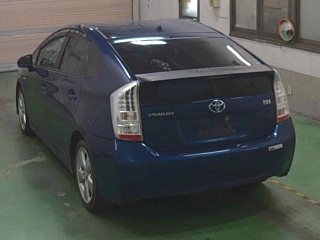 TOYOTA PRIUS 2010