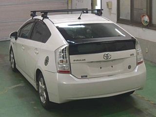 TOYOTA PRIUS 2010