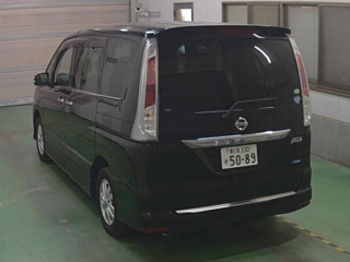 NISSAN SERENA 2011