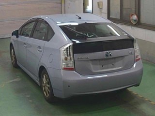 TOYOTA PRIUS 2011