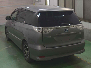 TOYOTA ESTIMA HYBRID 2013
