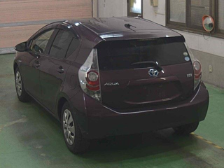 TOYOTA AQUA 2014
