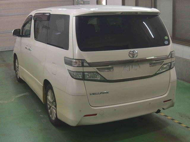 TOYOTA VELLFIRE 2012