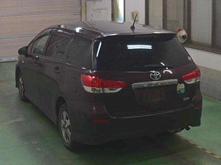 TOYOTA WISH 2010