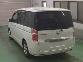 HONDA STEP WAGON 2012