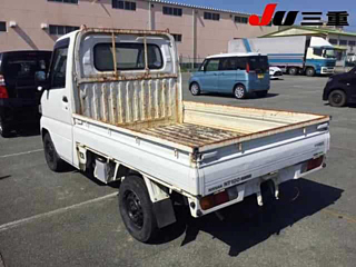 NISSAN CLIPPER TRUCK 2013
