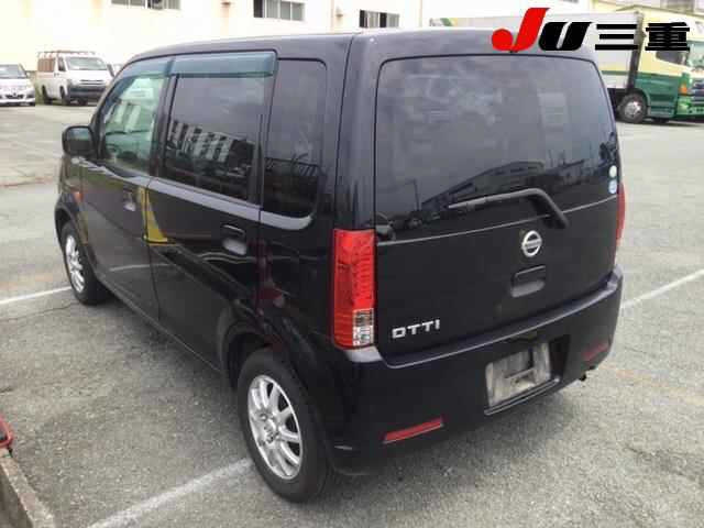 NISSAN OTTI 2010