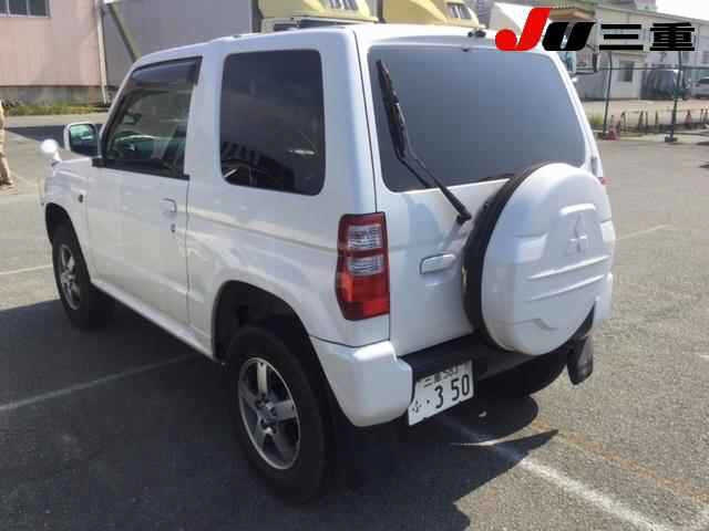 MITSUBISHI PAJERO MINI 2010