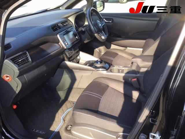 NISSAN LEAF 2018