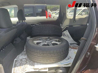 TOYOTA WISH 2012