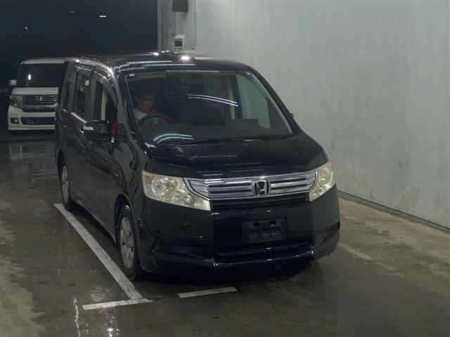 HONDA STEP WAGON 2010