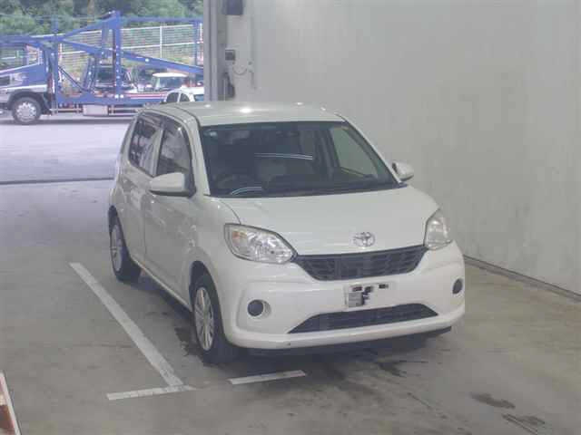 TOYOTA PASSO 2016