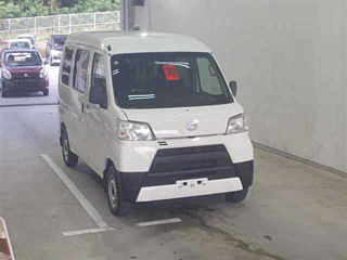 DAIHATSU HIJET VAN 2018