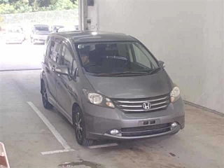 HONDA FREED 2009