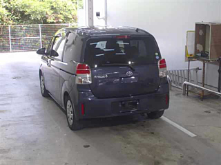 TOYOTA SPADE 2013
