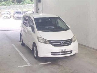 HONDA FREED 2010