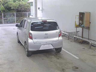 DAIHATSU MIRA E S 2011
