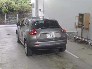 NISSAN JUKE 2011