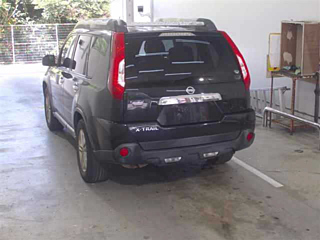 NISSAN X-TRAIL 2010