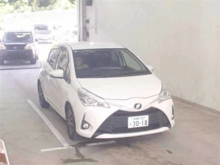 TOYOTA VITZ 2018