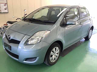TOYOTA VITZ 2009