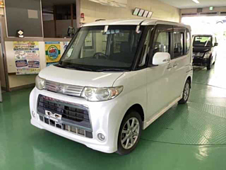 DAIHATSU TANTO 2012