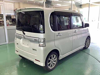 DAIHATSU TANTO 2012