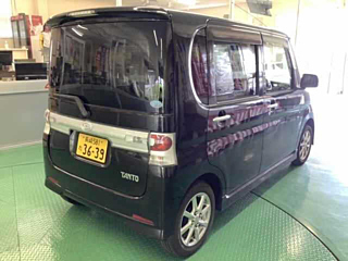 DAIHATSU TANTO 2008