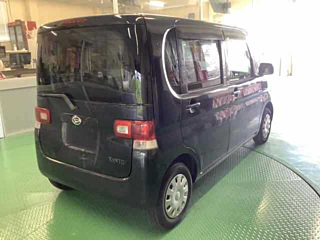 DAIHATSU TANTO 2008