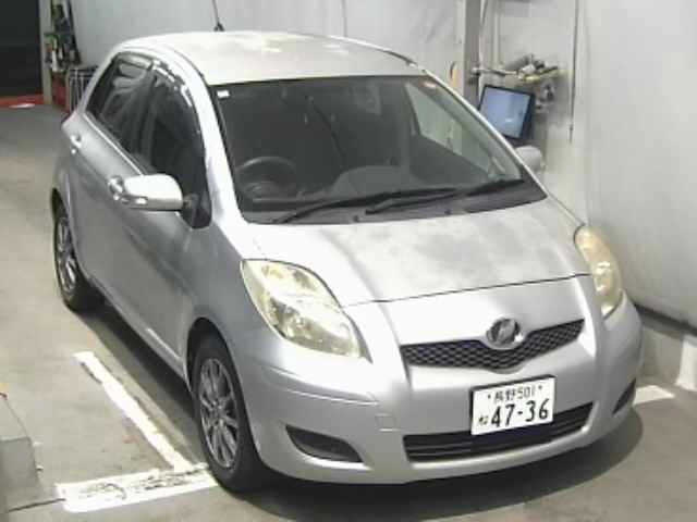 TOYOTA VITZ 2008