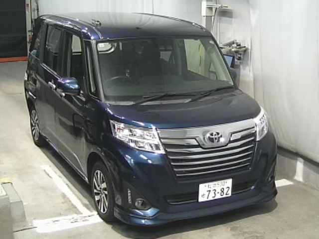 TOYOTA ROOMY 2019