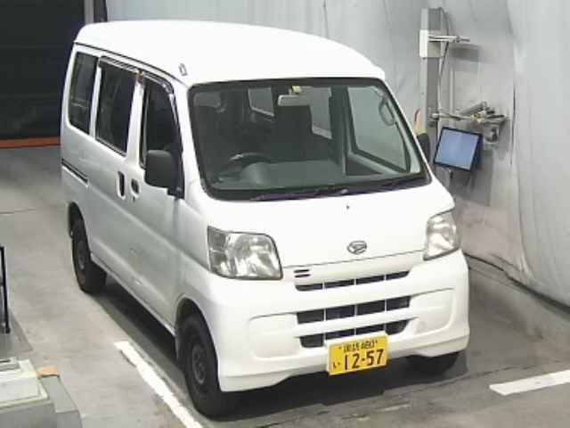 DAIHATSU HIJET VAN 2011