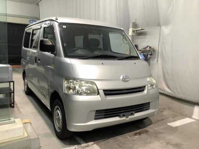 TOYOTA LITE ACE VAN 2018