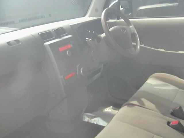 DAIHATSU MOVE CONTE 2010