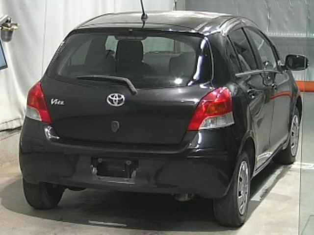 TOYOTA VITZ 2009