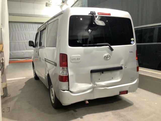 TOYOTA LITE ACE VAN 2018